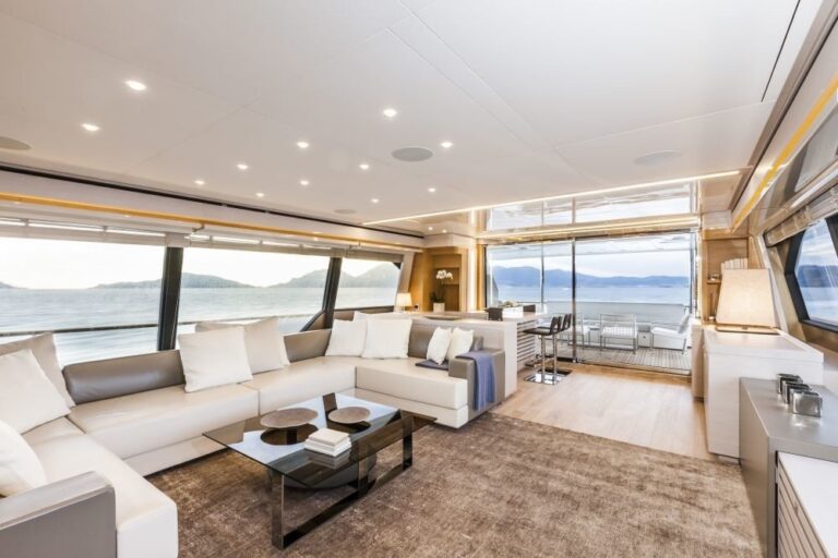 The 28m Yacht NAVETTA 28