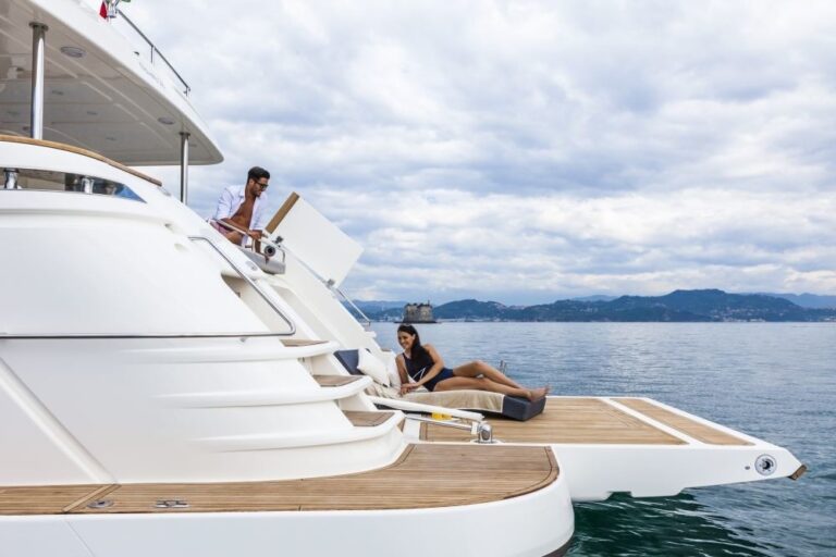 The 28m Yacht NAVETTA 28