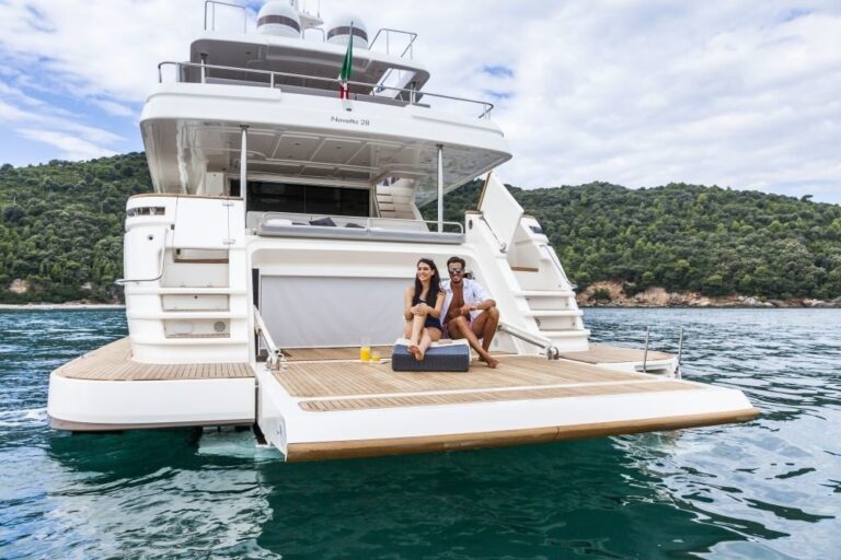The 28m Yacht NAVETTA 28