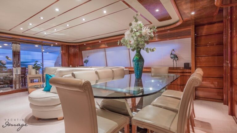 The 28m Yacht PARADISE