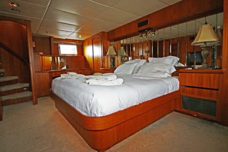 The 28m Yacht PIXEL