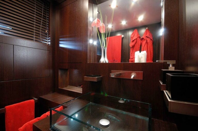 The 28m Yacht SOLELUNA