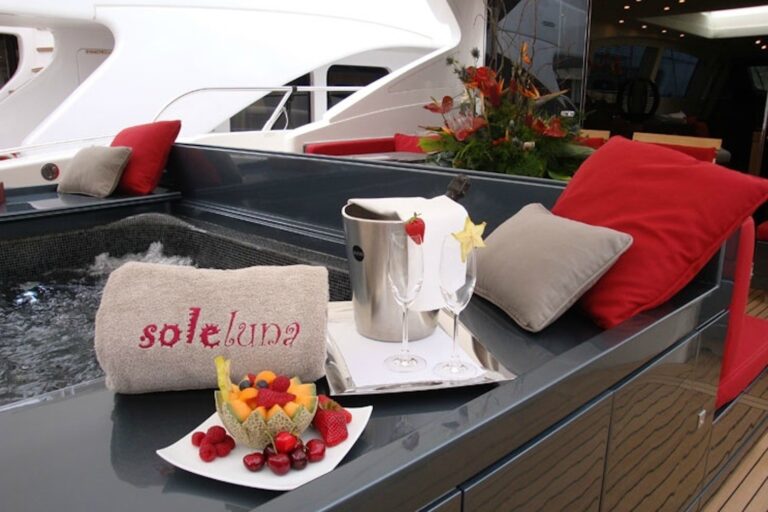 The 28m Yacht SOLELUNA