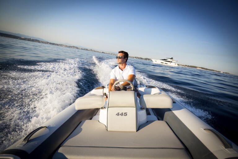 The 28m Yacht SPONTANEOUS