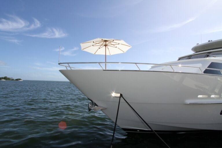The 28m Yacht STERLING V