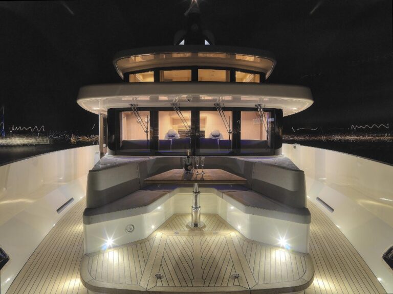 The 28m Yacht TSA TSA