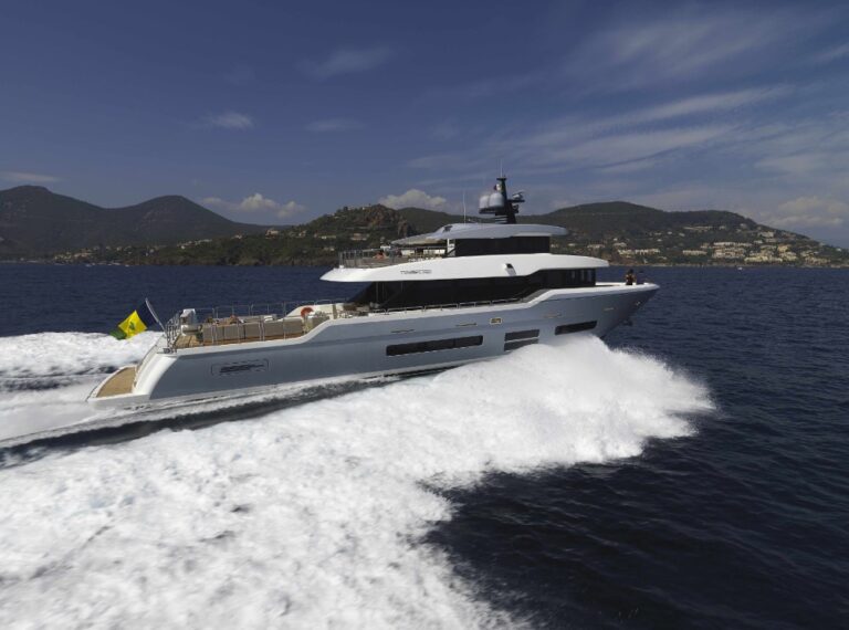The 28m Yacht TSA TSA