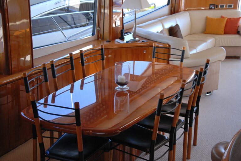 The 28m Yacht WINNING STREAK