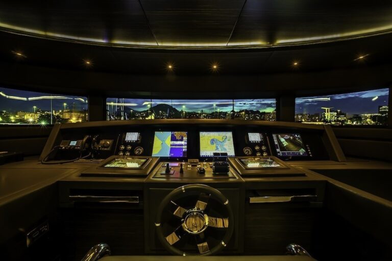 The 28m Yacht ZAPHIRA
