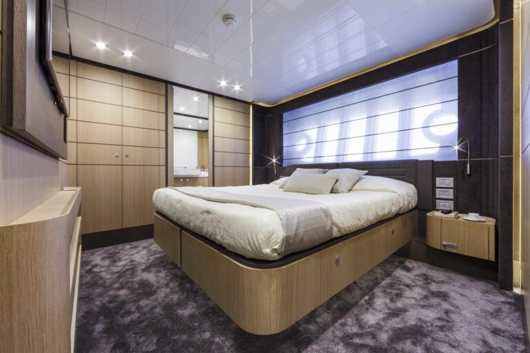 The 29m Yacht ALEKSANDRA I
