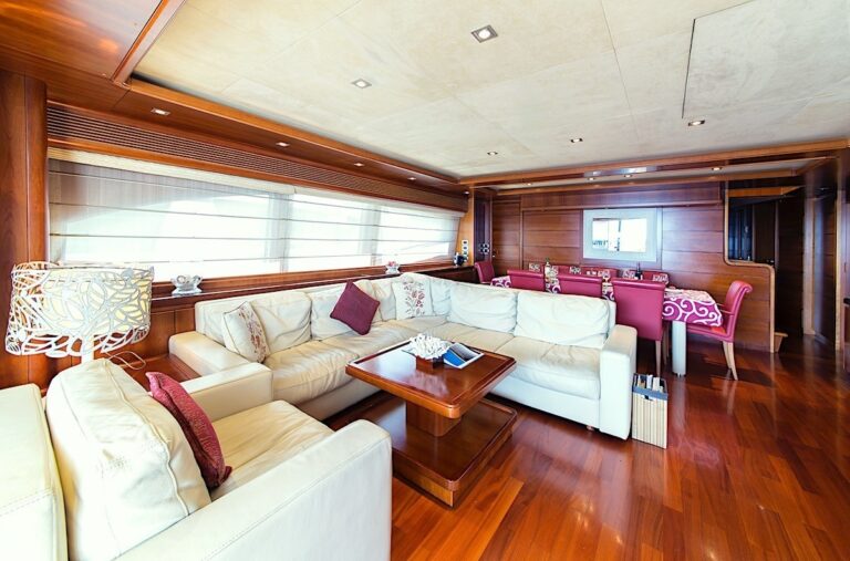 The 29m Yacht ANNE MARIE