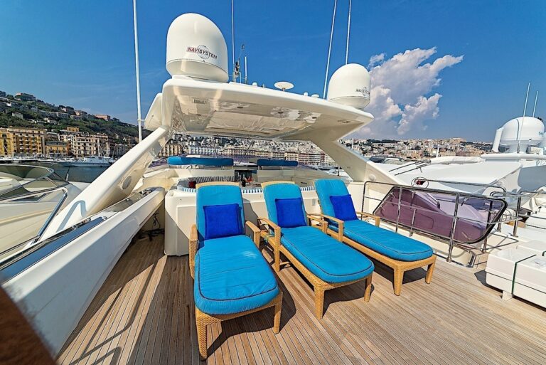 The 29m Yacht ANNE MARIE