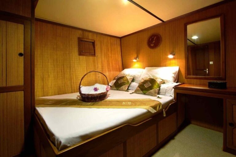 The 29m Yacht AVENTURE