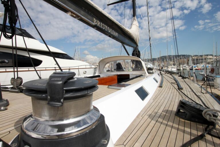 The 29m Yacht BRISTOLIAN