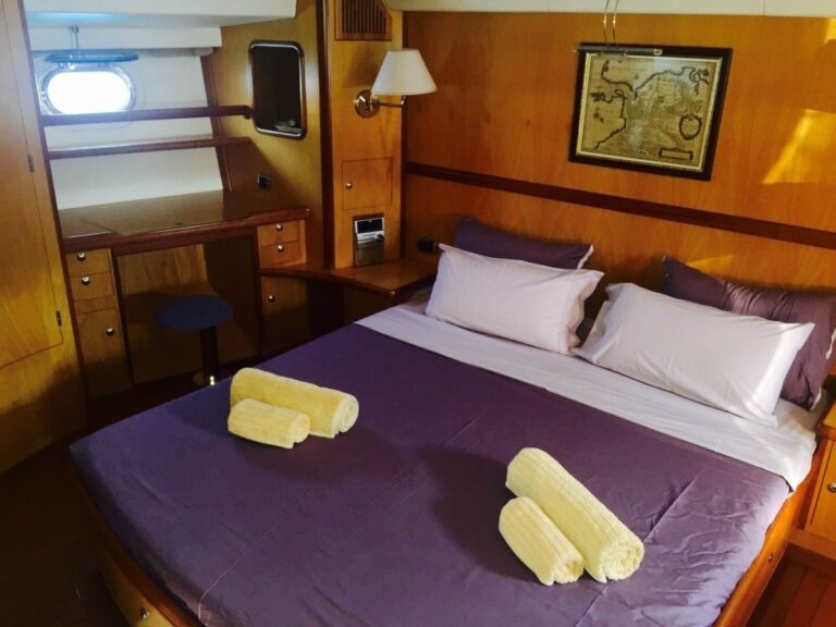 The 29m Yacht CENTURION