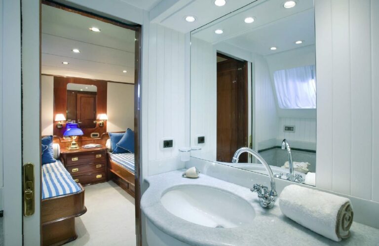 The 29m Yacht LIBERTUS