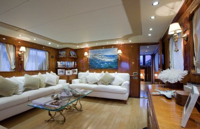 The 29m Yacht LIBERTUS