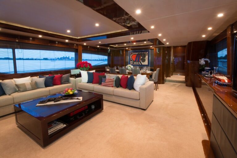 The 29m Yacht LIVERNANO