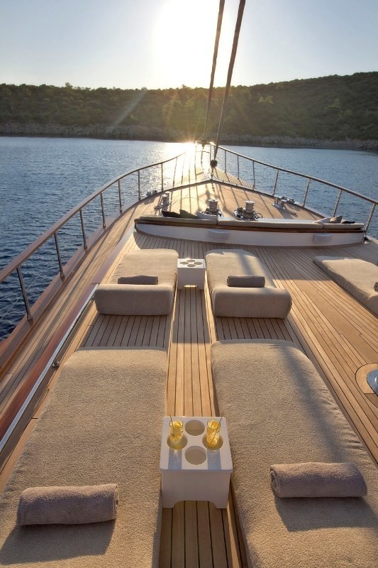 The 29m Yacht MISS B