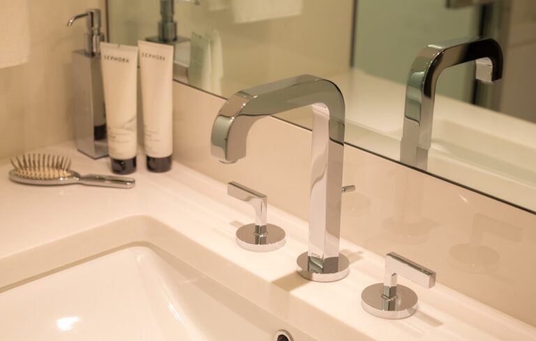 ensuite bathroom