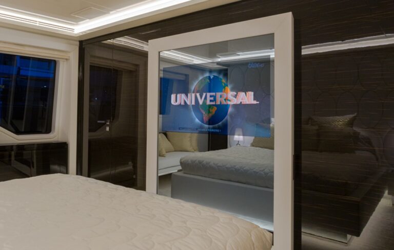 master suite tv