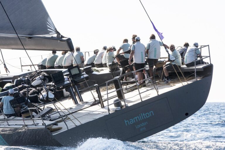 The 29m Yacht OPEN SEASON