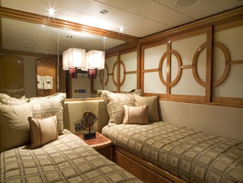 The 29m Yacht TIGERS EYE