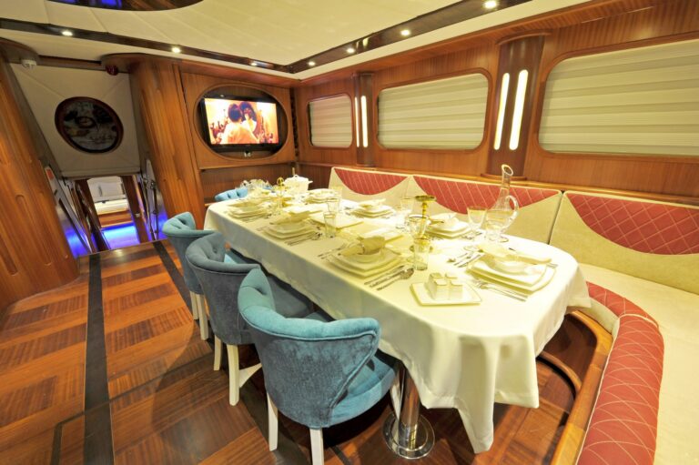 Formal dining