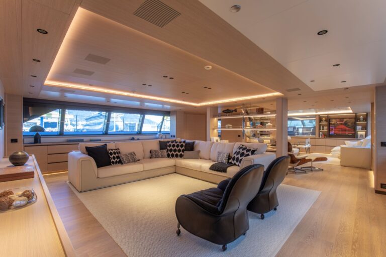 Impressive main saloon