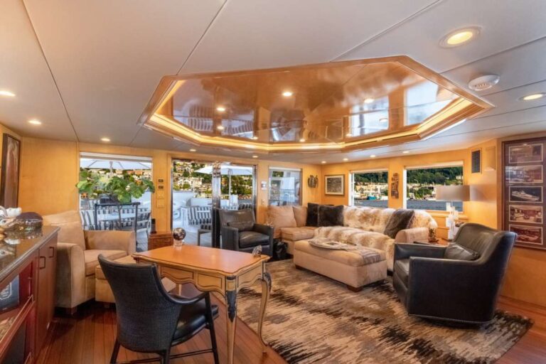 Sky lounge