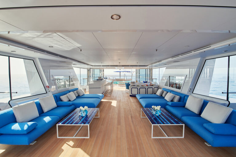 Superb sky lounge
