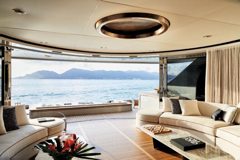 Curves echoed in the windows and furnishings