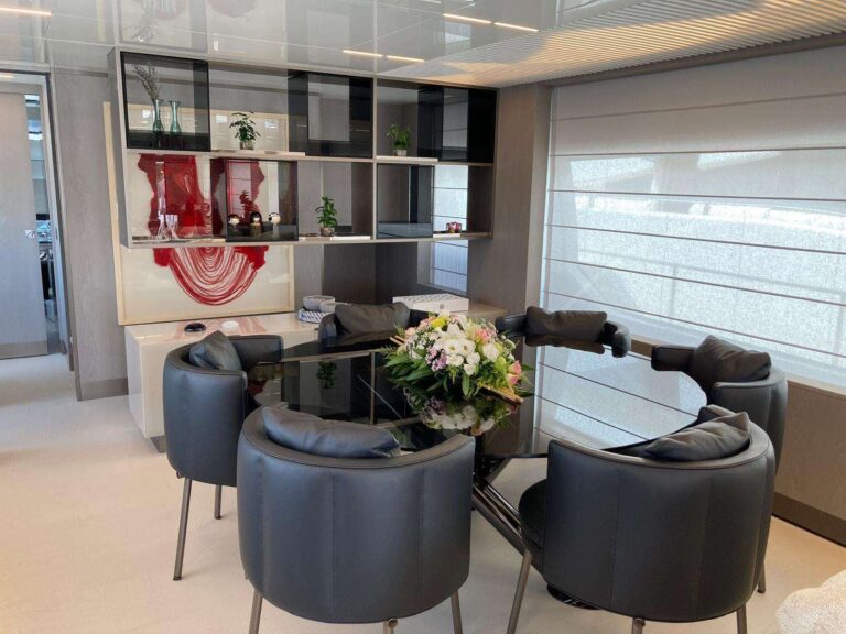 Main salon circular dining table