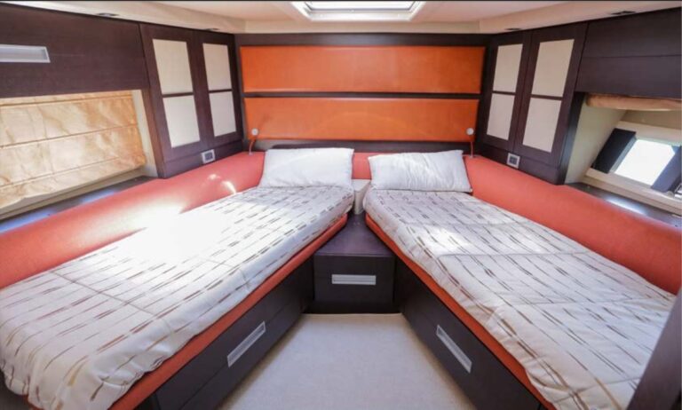 VIP suite twin set up