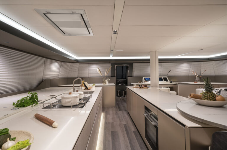 Main saloon galley