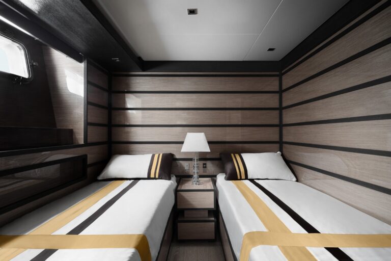 Twin guest cabin
