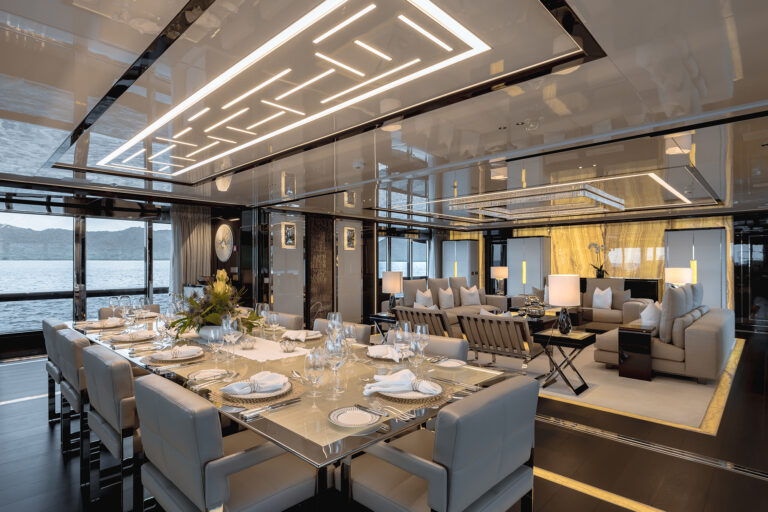 Main deck salon