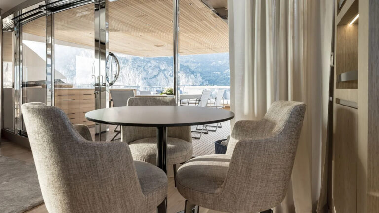 Sky lounge casual dining