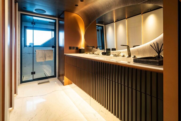 Ensuite