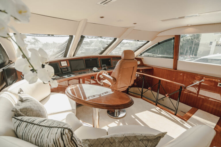 Guest seating at the helm