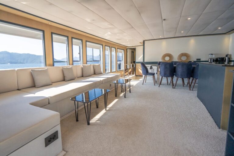 Main Salon By Day