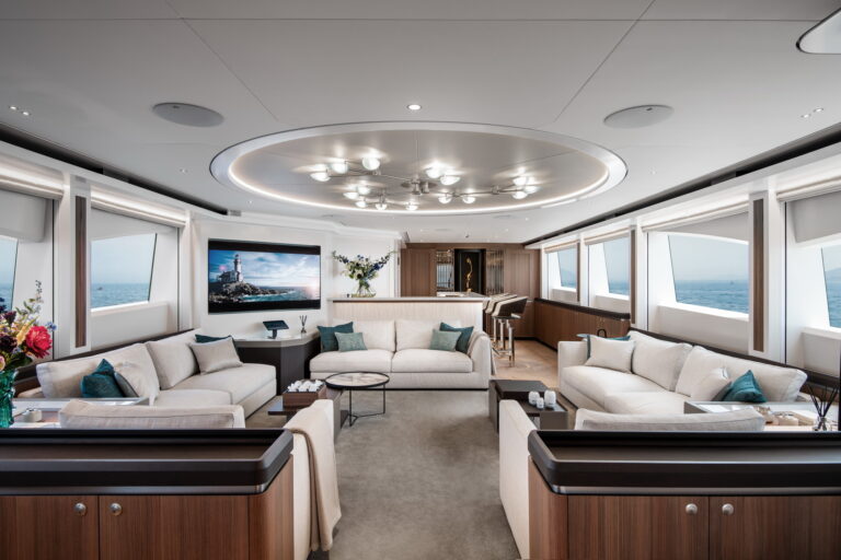 Royal Huisman SPECIAL ONE - interior salon