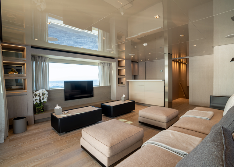 Upper Deck Salon