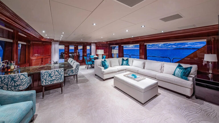 Bridge Deck Salon