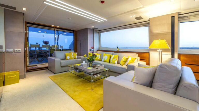 Main Deck Salon Alternative View