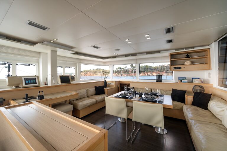 Main Salon And Dining