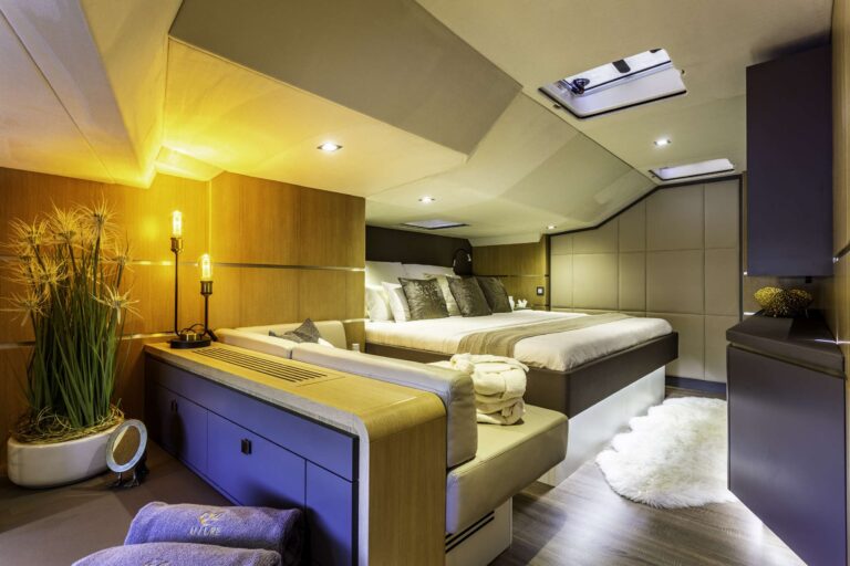 Sailing Catamaran ALLURE 64 Cabin