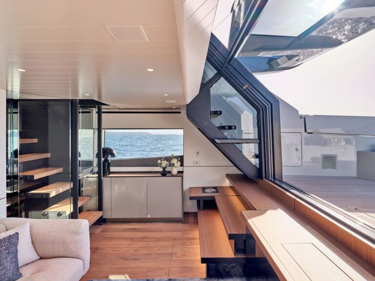 Sunroom Salon