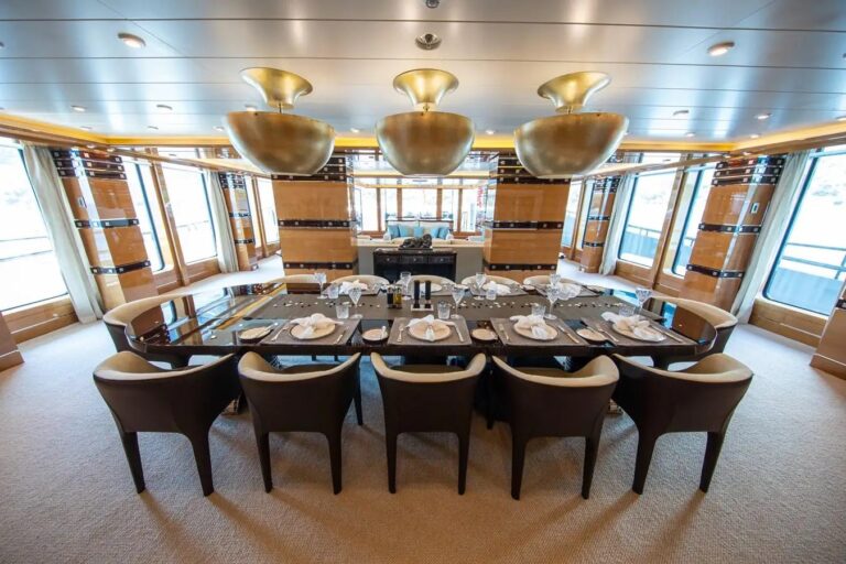 Formal Dining