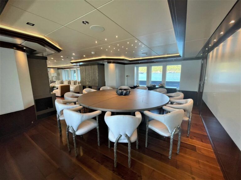 Main Salon Dining